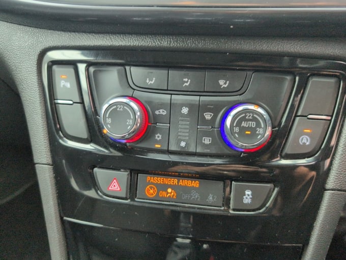 2025 Vauxhall Mokka X