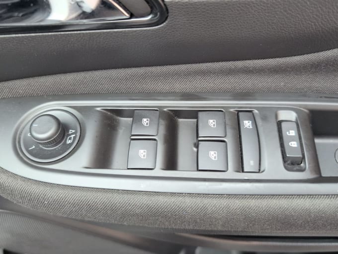 2025 Vauxhall Mokka X