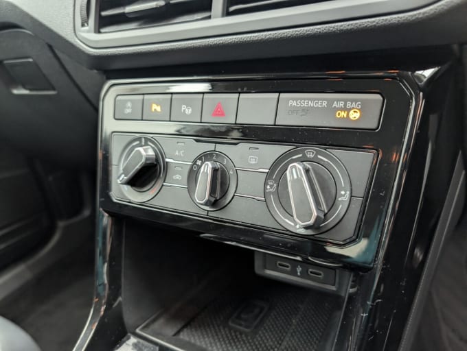 2025 Volkswagen T-cross