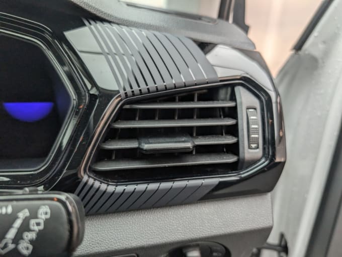 2025 Volkswagen T-cross