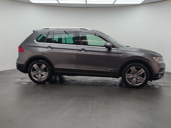 2025 Volkswagen Tiguan