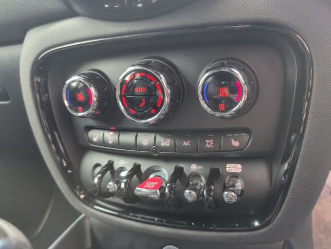 2025 Mini Clubman