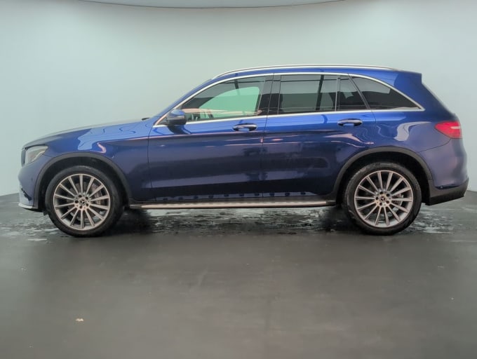 2025 Mercedes-benz Glc