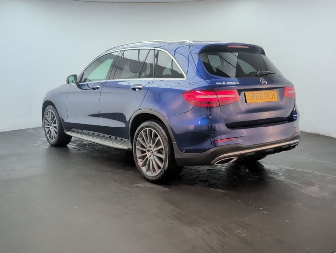 2025 Mercedes-benz Glc