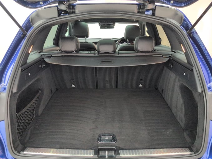 2025 Mercedes-benz Glc