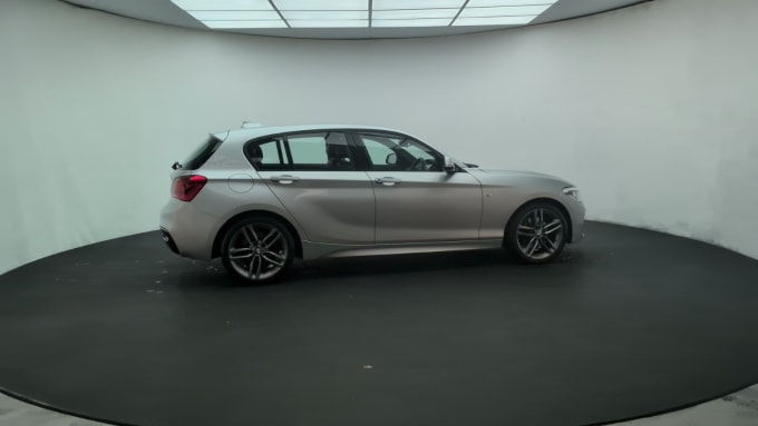 2025 BMW 1 Series