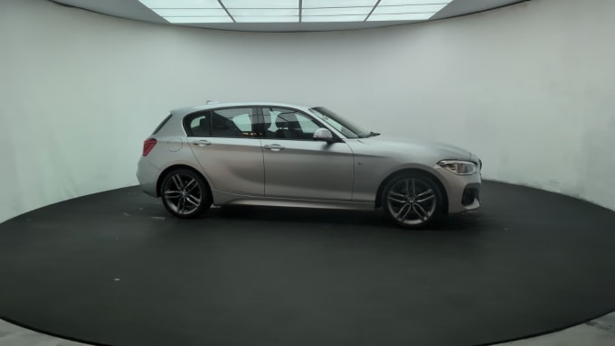 2025 BMW 1 Series
