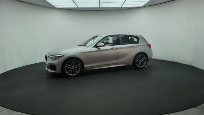 2025 BMW 1 Series