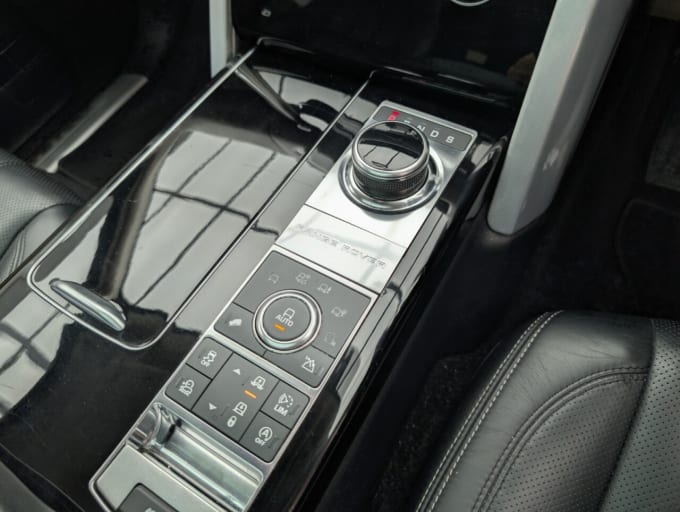 2025 Land Rover Range Rover