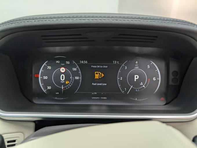 2025 Land Rover Range Rover