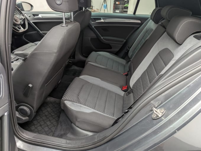 2025 Volkswagen Golf