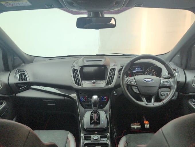 2025 Ford Kuga