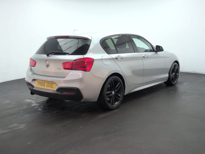 2025 BMW 1 Series
