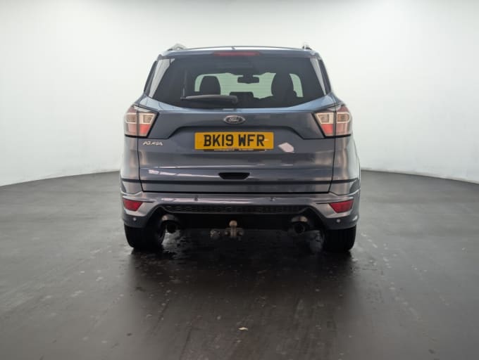 2025 Ford Kuga