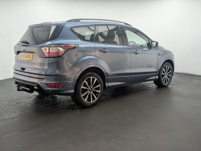 2025 Ford Kuga