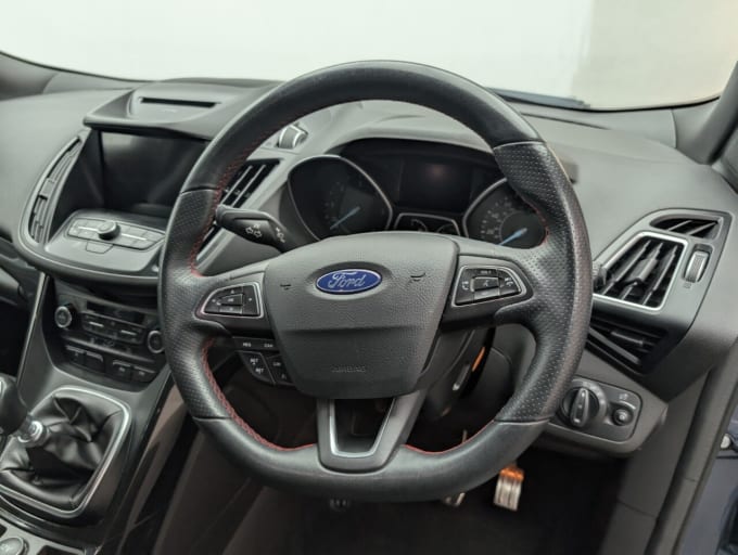 2025 Ford Kuga