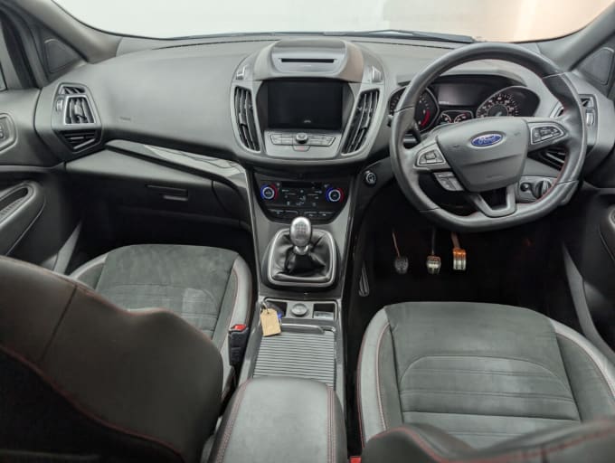 2025 Ford Kuga