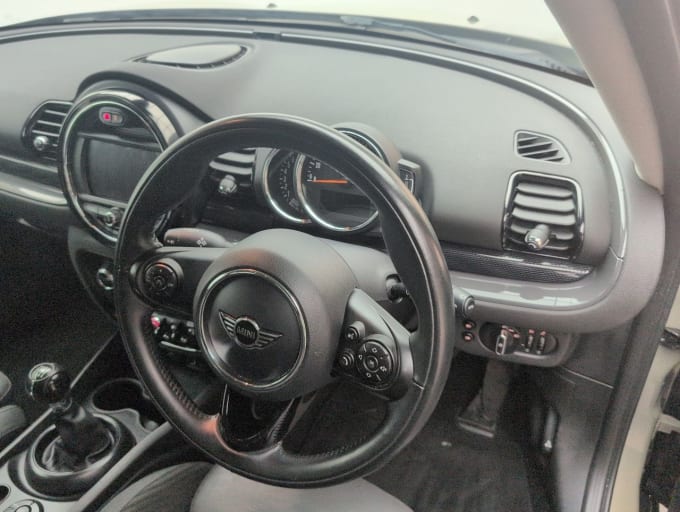 2025 Mini Clubman