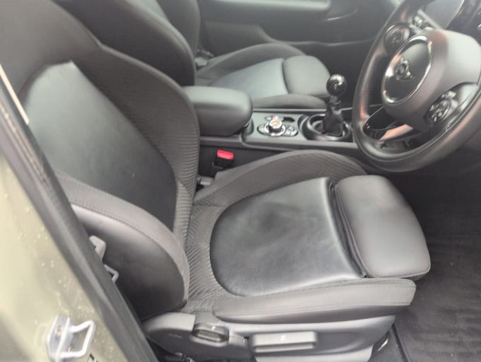 2025 Mini Clubman