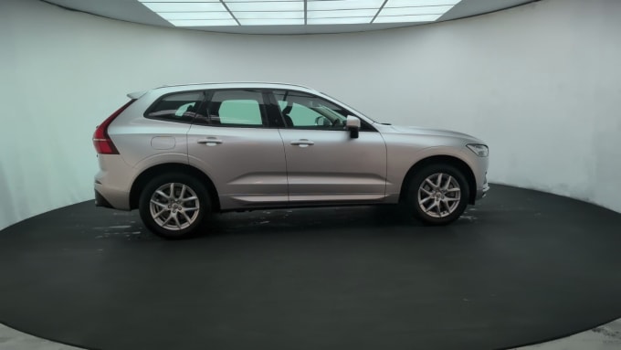 2025 Volvo Xc60