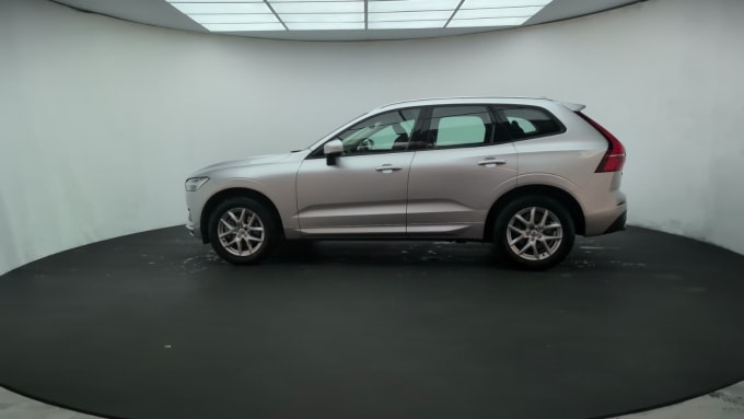 2025 Volvo Xc60