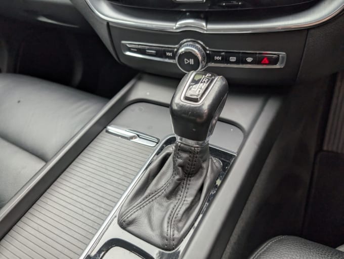 2025 Volvo Xc60