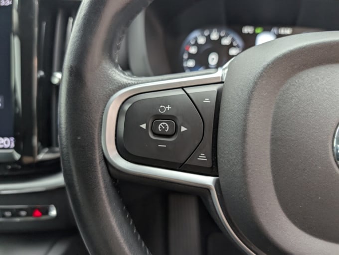 2025 Volvo Xc60