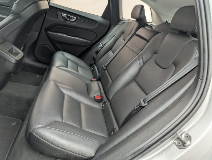 2025 Volvo Xc60