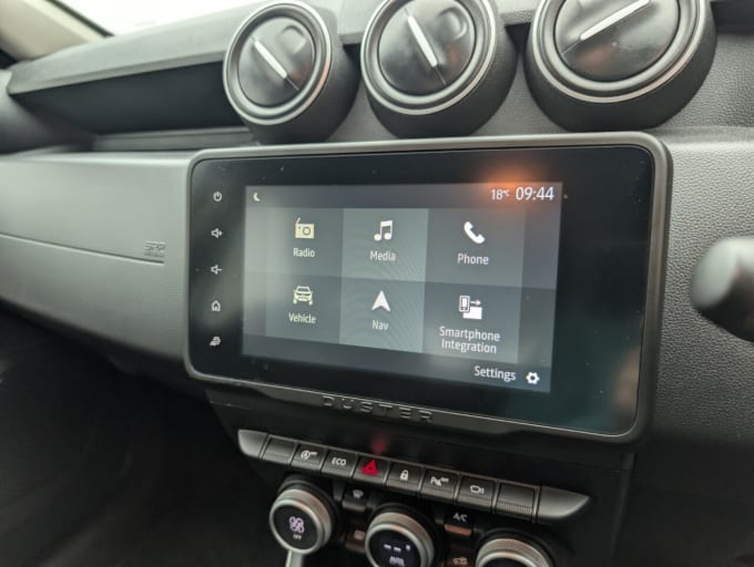 2025 Dacia Duster