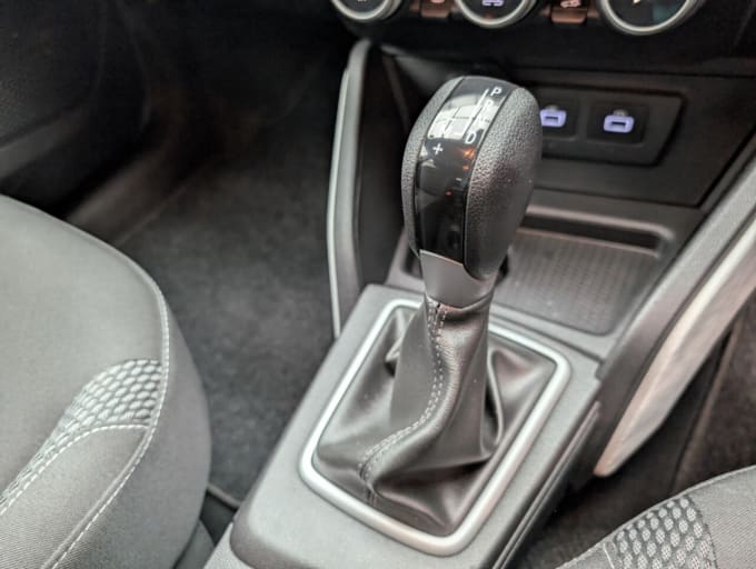 2025 Dacia Duster