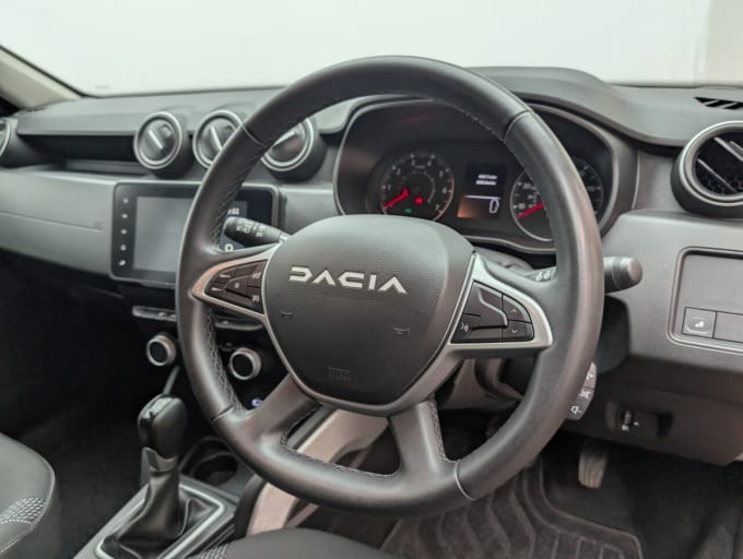 2025 Dacia Duster