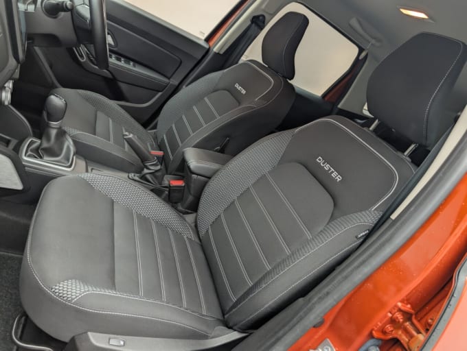 2025 Dacia Duster