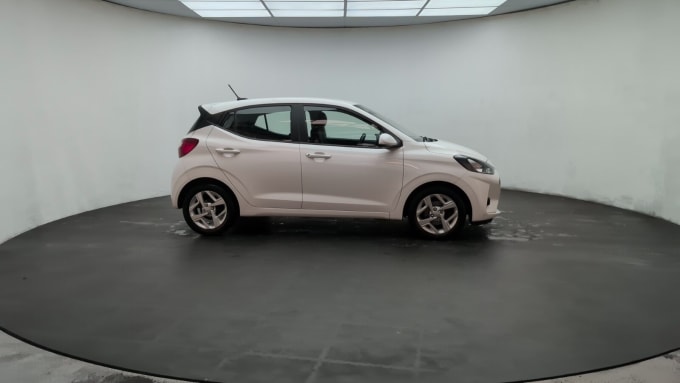 2025 Hyundai I10