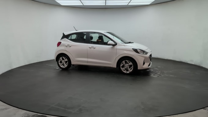 2025 Hyundai I10