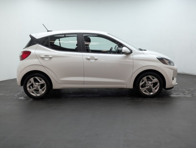 2025 Hyundai I10