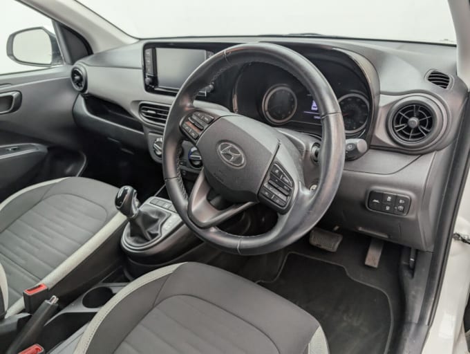 2025 Hyundai I10