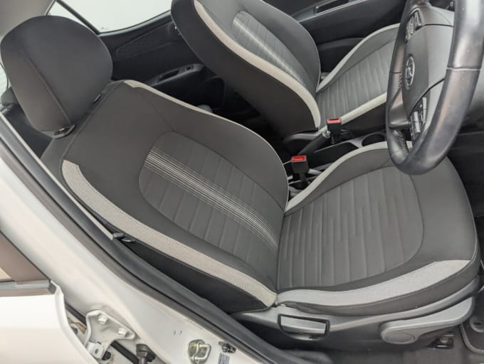 2025 Hyundai I10