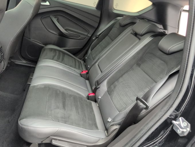 2025 Ford Kuga