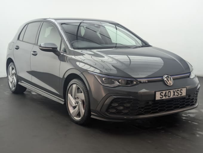 2025 Volkswagen Golf