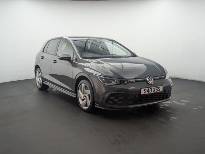 2025 Volkswagen Golf