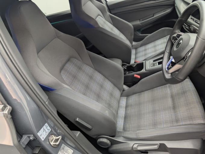 2025 Volkswagen Golf