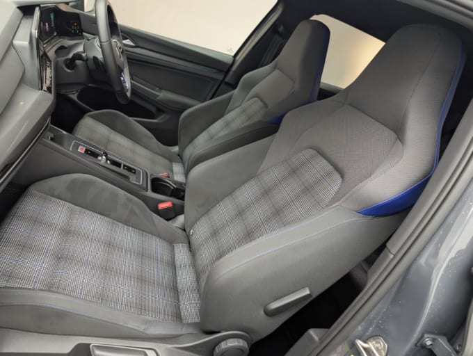 2025 Volkswagen Golf