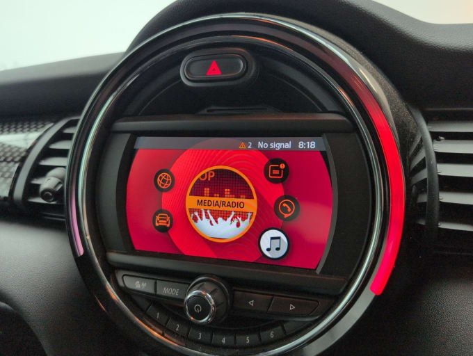 2025 Mini Hatch
