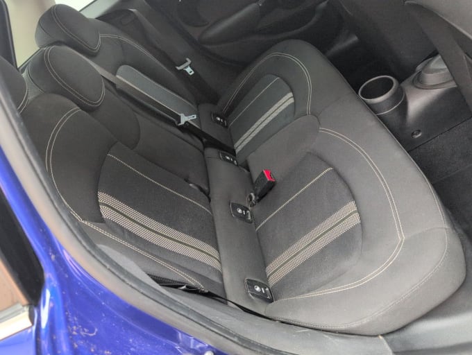 2025 Mini Hatch