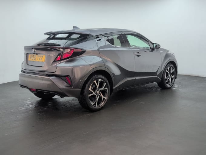 2025 Toyota C-hr