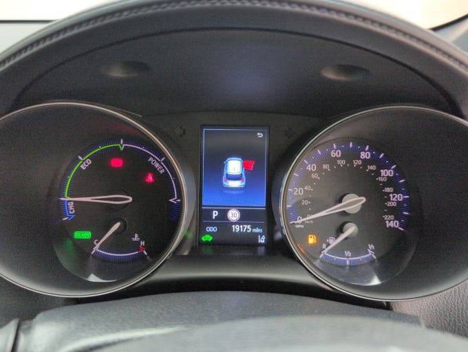 2025 Toyota C-hr