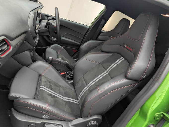 2025 Ford Fiesta