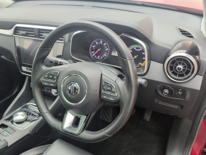 2025 Mg Mg Zs