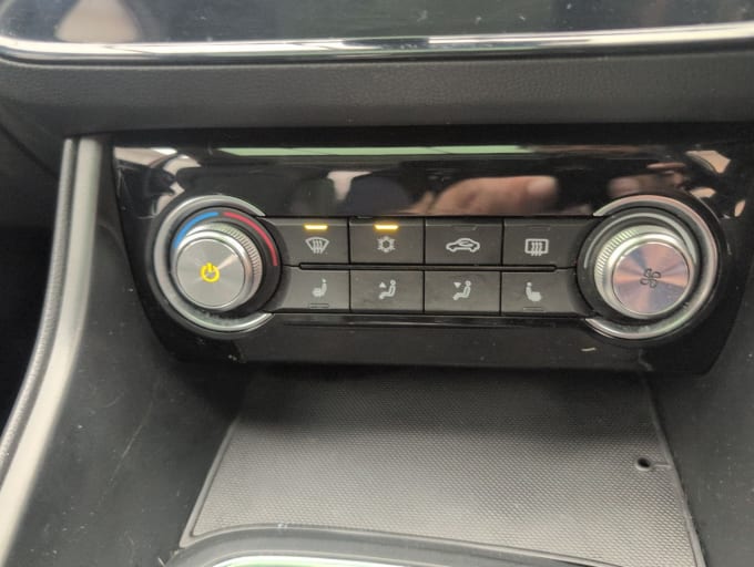 2025 Mg Mg Zs