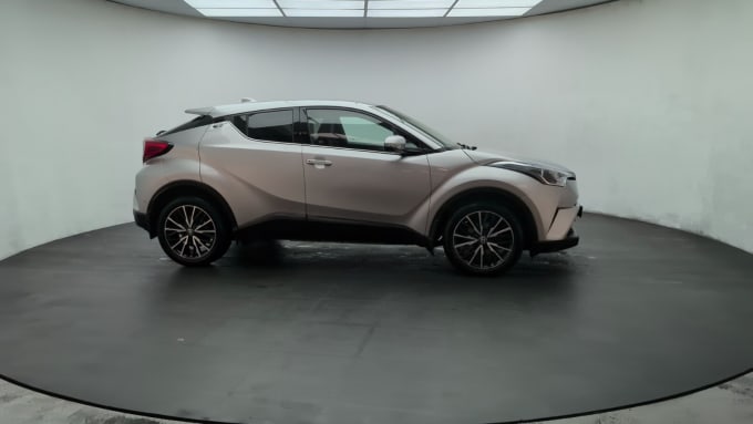 2025 Toyota C-hr